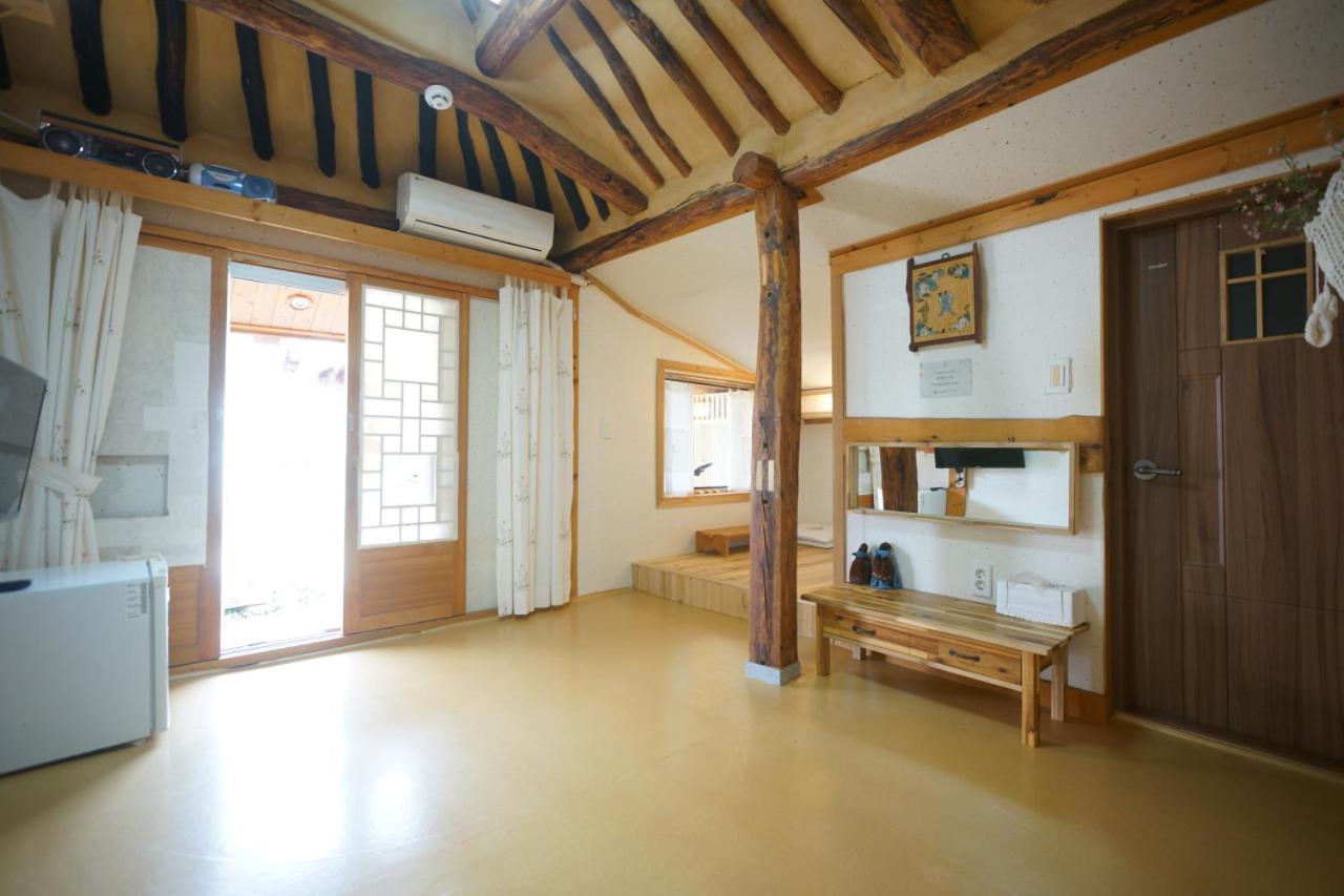 Hanok Madang Jeonju Dış mekan fotoğraf